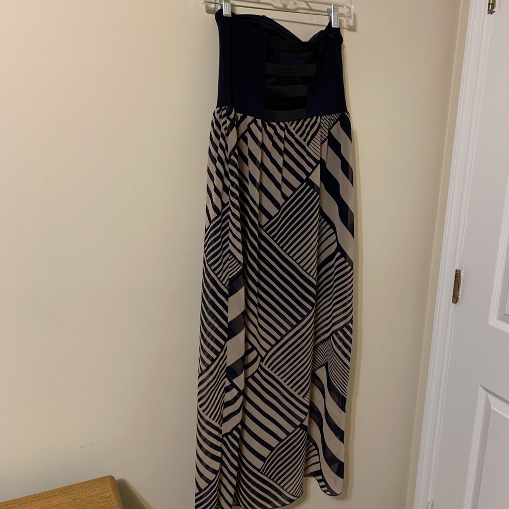 Sweet Storm Strapless Dress size Large